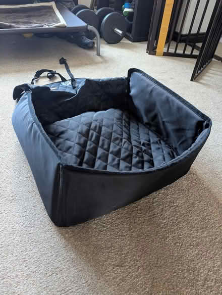 Photo of free Car dog carrier (Rg456) #1