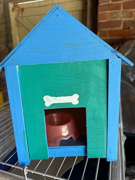 Photo of free Guinea pig house? (Swanland HU14) #1
