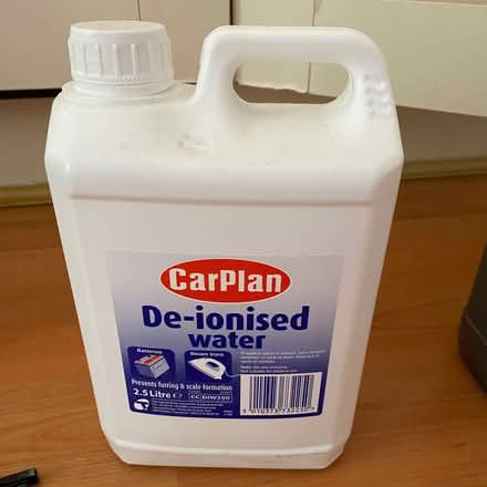 Photo of free CarPlan de-ionised water 2.5L (Whinfield DL1) #1