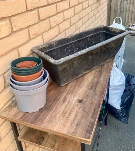 Photo of free Flower Pots (TN27) #1