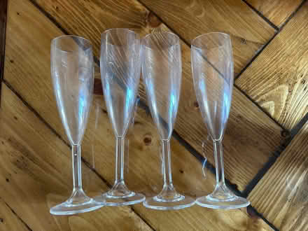 Photo of free Picnic flutes (Sw6 7ps) #1