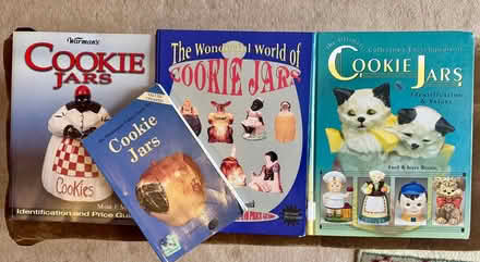 Photo of free Cookie Jar collectibles books (4) (Aloha off of TV HWY) #1