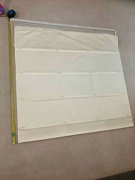 Photo of free White/cream blind 130w x 120l (Aylesbury HP19) #2