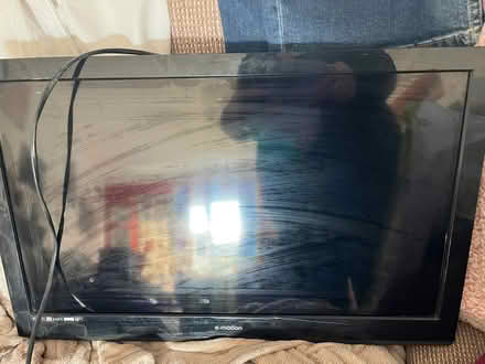 Photo of free E-motion LED Tv 23inch screen (CO15) #1
