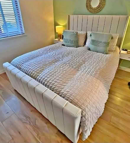 Photo of King-size bed frame (Gravesend DA12) #1
