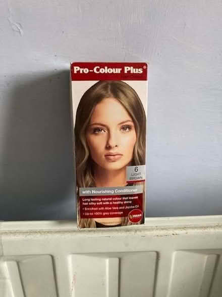 Photo of free Hair dye - light brown (Chiswick W4) #1