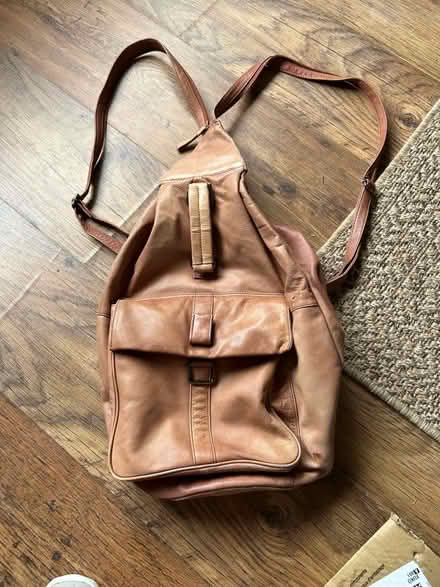 Photo of free Tan leather bag (Bannockburn FK7) #3