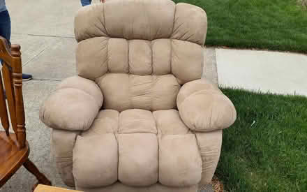 Photo of free CURB ALERT** Recliner (Macomb Twp.) #2