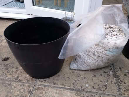 Photo of free Plant pot and decorative chippings (Primrose Way EX12) #1
