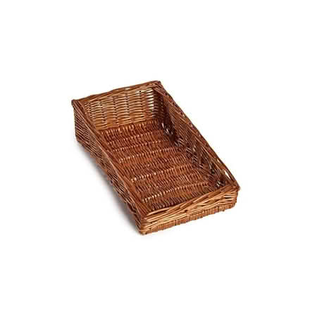 Photo of Wicker basket or tray (GU14) #1