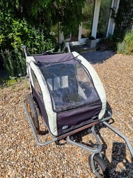 Photo of free child bike trailer (Ruislip HA4) #1