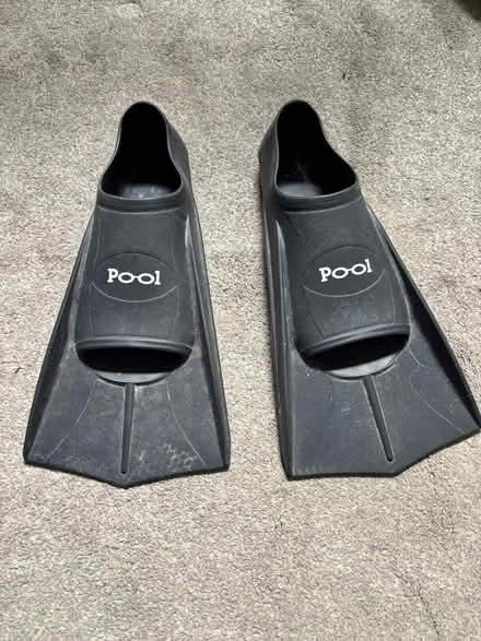 Photo of free Bag with swimming aids (Cashes Green GL5) #4