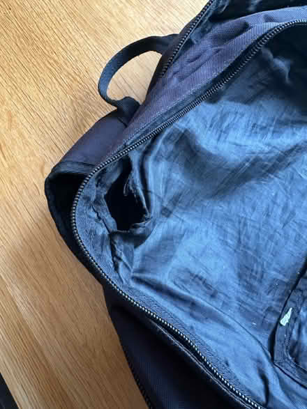 Photo of free School backpack (Hazlemere HP15) #2