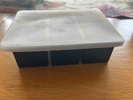 Photo of free Large ice cube trays with lids (Harpenden AL5) #2