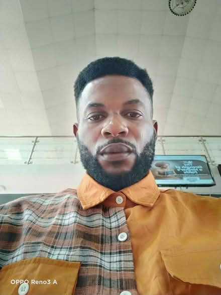 Photo of laptop or television (Idimu Lagos 3) #1