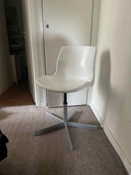 Photo of free Desk Chair (Bethnal Green, E2) #1