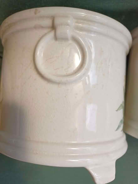 Photo of free Indoor plant pots (Beaconsfield HP9) #2