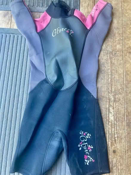 Photo of free Childโs wet suit (Brickhill MK41) #1