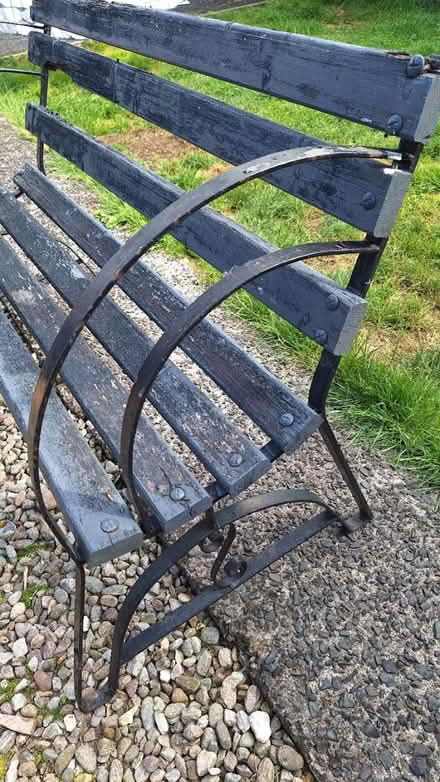 Photo of free Garden bench (Bt16 2bx) #4
