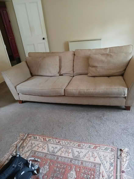 Photo of free 3 seater settee in good condition (stroud gl52dd) #1