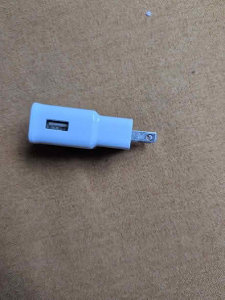 Photo of free Samsung USB fast charger (USA plug) (Five Ways B16) #2
