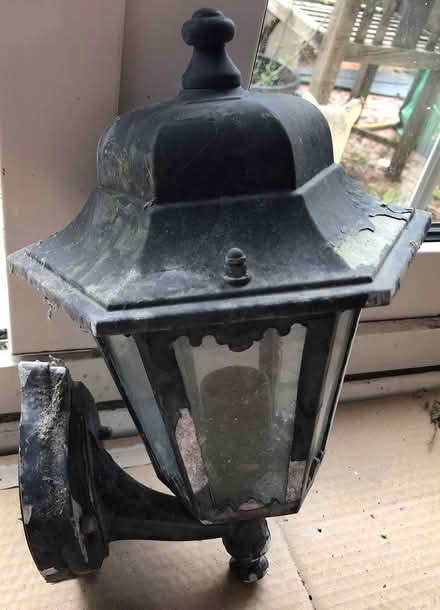 Photo of free Single Coach Light (Liphook) #1