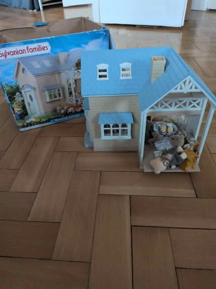 Photo of free Sylvanian Families house (Five Ways B16) #1