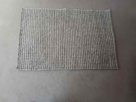 Photo of free Rug (Uxbridge UB8) #1