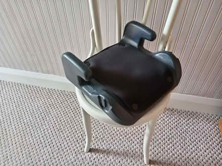Photo of free Car booster seat (Bengeo SG14) #1