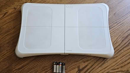 Photo of free Wii Fit (clarkson lorne park area) #1