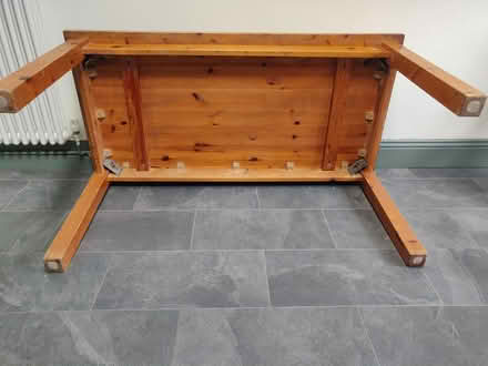 Photo of free Pine kitchen table (Hornsey N8) #3