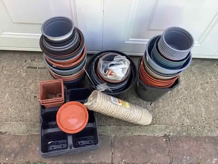 Photo of free Pots (Morley LS27) #1