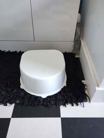 Photo of free Kids' stool (Brockley SE4) #1