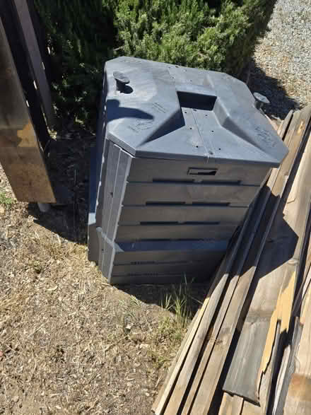 Photo of free composter (Alpine, CA 91901) #1