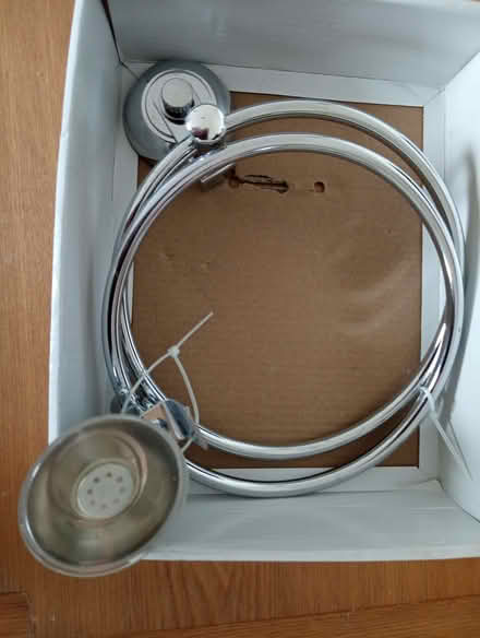Photo of free Suction towel ring (Bonnington EH6) #2