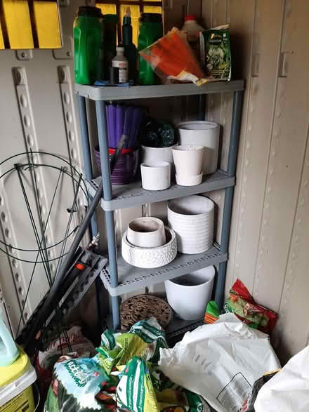 Photo of shelving unit (Kanata) #1