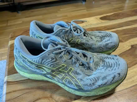 Photo of free Running shoes (UK 10.5) (Hackbridge) #1