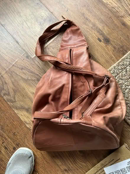 Photo of free Tan leather bag (Bannockburn FK7) #2