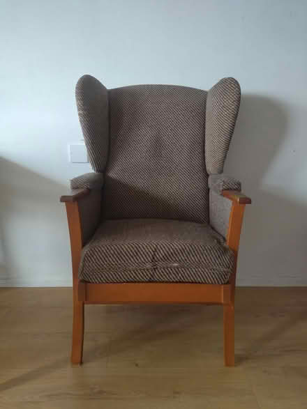 Photo of free Arm chair (E5) #1