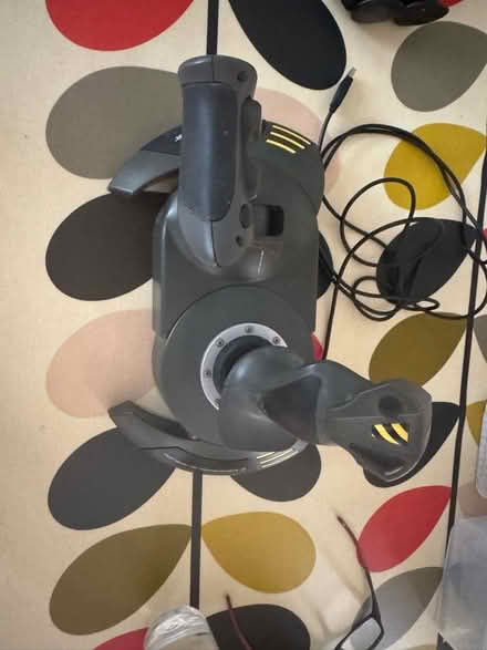 Photo of free Thrustmaster USB Joystick (Bloomfield) #1