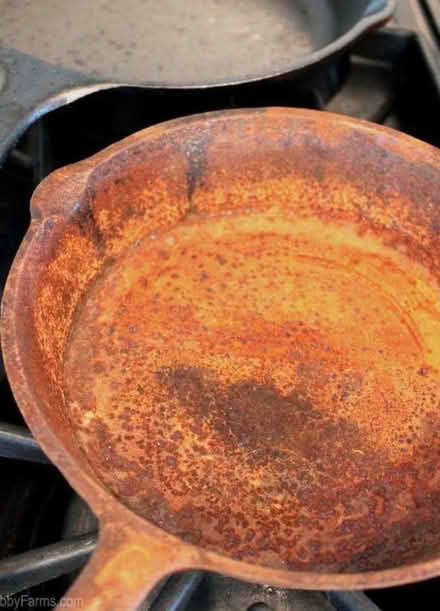 Photo of Cast iron pans for project (EX17) #2