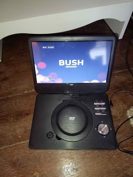 Photo of free DVD player portable (Bristol BS4) #1