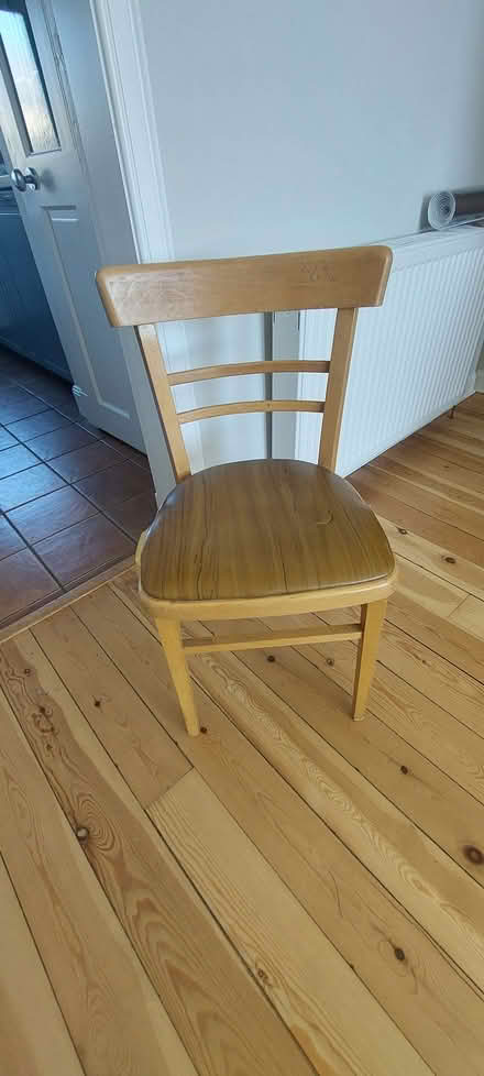 Photo of free 1950s chair (Gowkshill EH23) #1