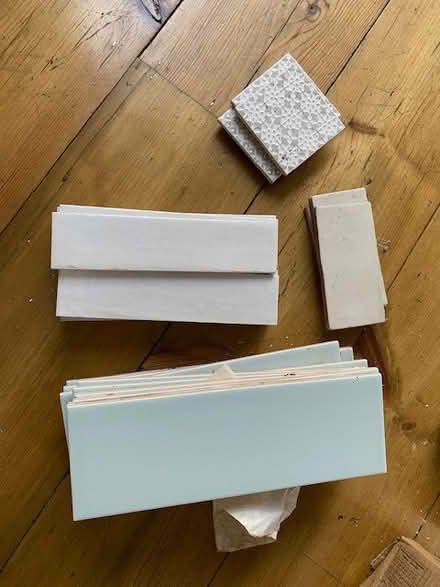Photo of free Tiles (St Albans AL3) #4