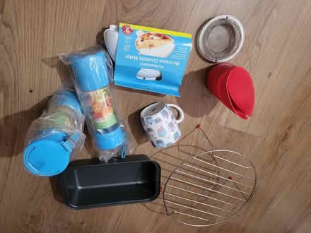 Photo of free Various Kitchen items (Old Town SG1) #1
