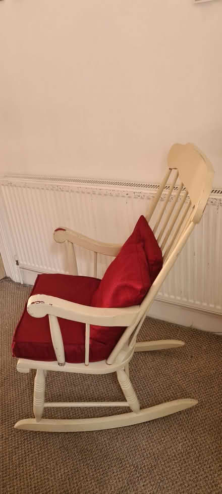 Photo of free Rocking Chair (PL4) #1