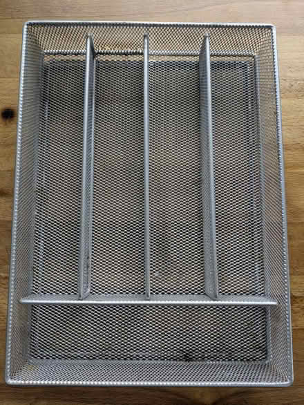 Photo of free Cutlery organizer (NE Bellevue nr crossroads) #1