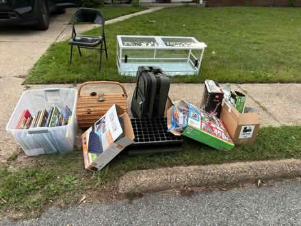 Photo of free Curb alert 1243 Scots Ln Odenton (Odenton Kings Heights) #1