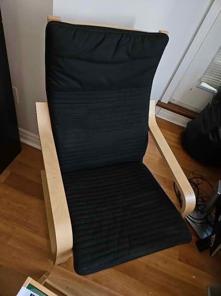 Photo of free ikea chair (Yonge & Bloor) #1
