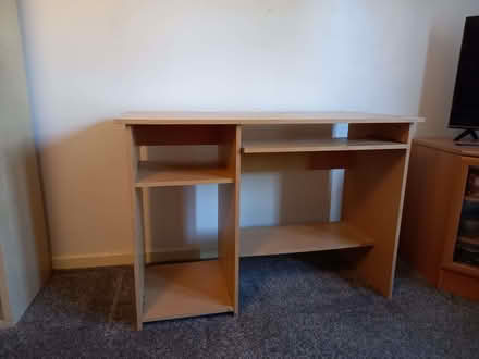 Photo of free Desk (Staincliffe WF13) #1
